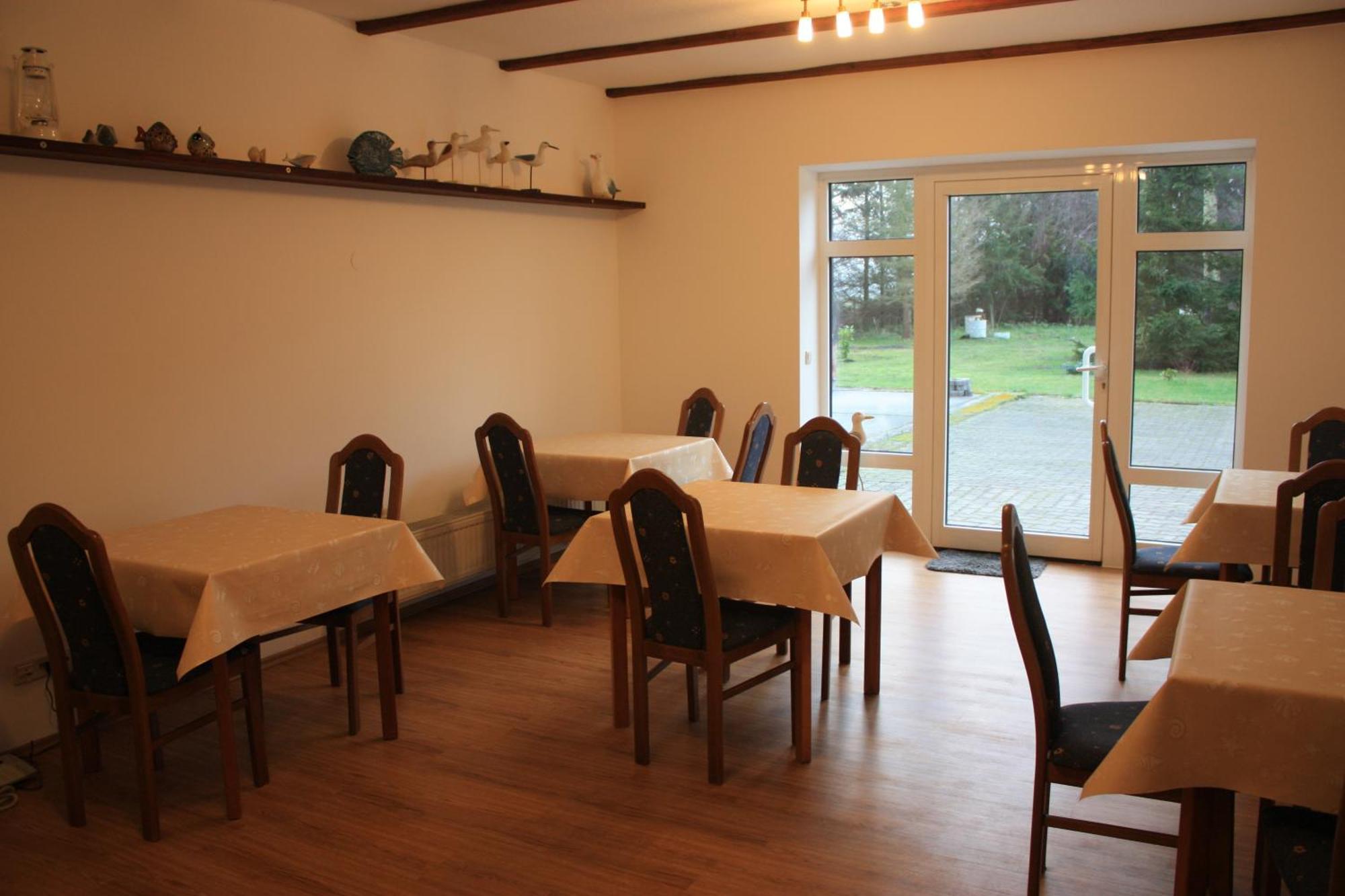 Pension Vorm Darss Hirschburg Bagian luar foto
